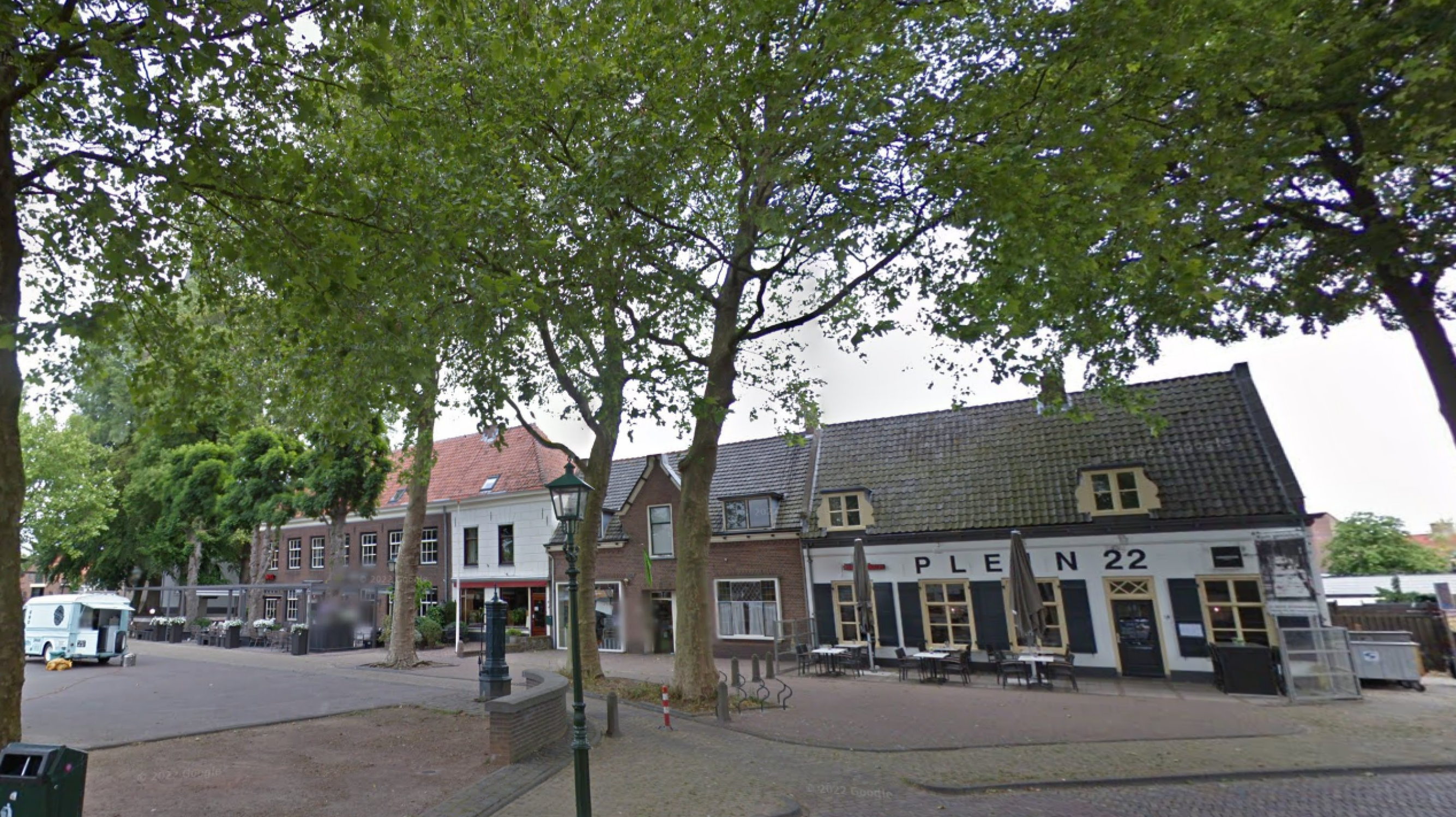 Houten